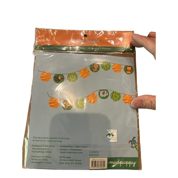 In the Jungle Decorative Garland Hanging Home Room Decor Party Kid Mudpuppy - Picture 3 of 5